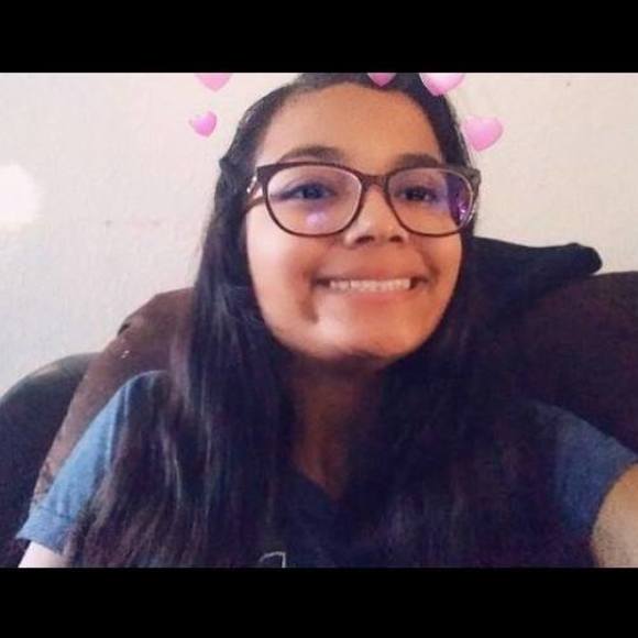 Meet your Posher, Justina - Picture 1 of 1